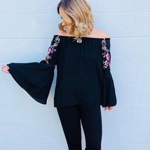 Umgee Off-the-Shoulder Top
